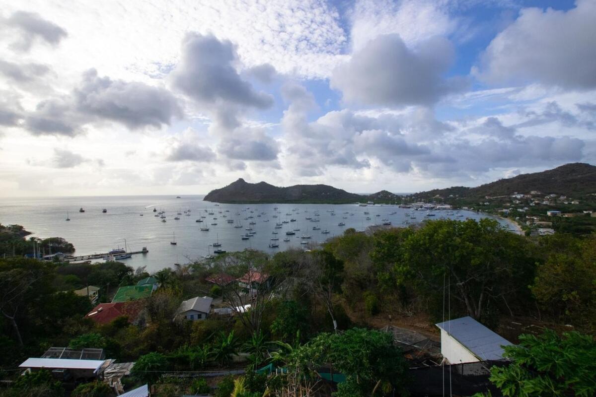 Garnet--A Gem At Dee'S Pearl Villa Carriacou Buitenkant foto